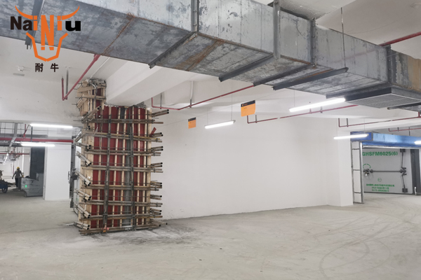 ��ש���ɵ�Ե��ԭ����