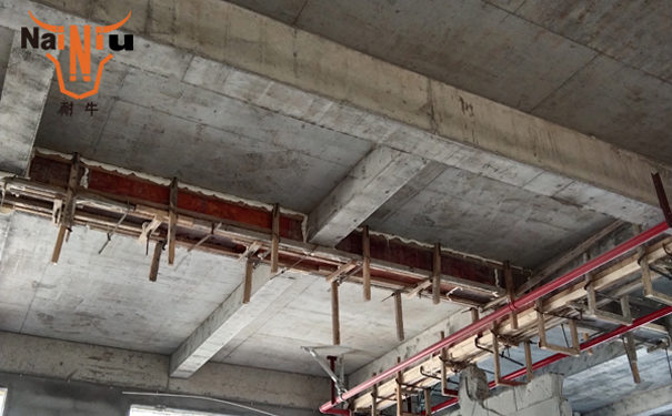 ��˵��ˮͿ��Խ��Խ�ã���ӯVI���������ࣨ�ϣ�